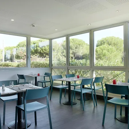 Restaurant Kyriad Otel Fréjus